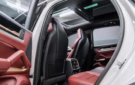 Porsche Cayenne III, 2025 год, 24 200 000 рублей, 17 фотография