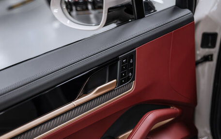 Porsche Cayenne III, 2025 год, 24 200 000 рублей, 22 фотография