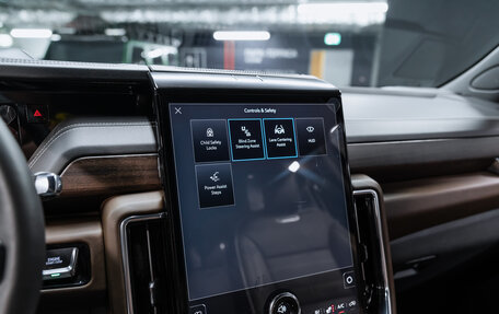 GMC Yukon IV, 2025 год, 14 170 000 рублей, 18 фотография