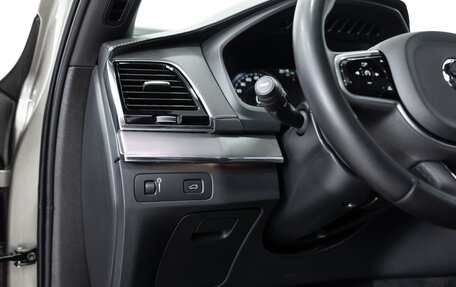 Volvo XC90 II рестайлинг, 2021 год, 4 890 000 рублей, 14 фотография