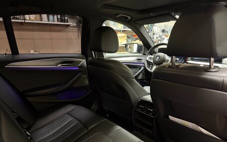 BMW 5 серия, 2018 год, 4 500 000 рублей, 10 фотография