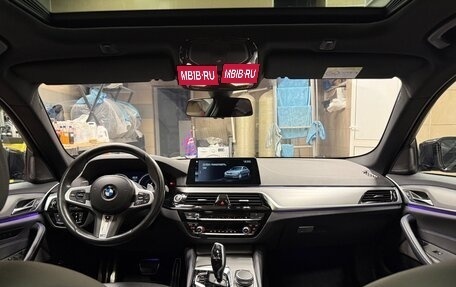 BMW 5 серия, 2018 год, 4 500 000 рублей, 8 фотография