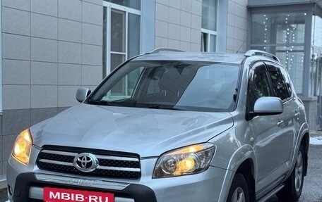 Toyota RAV4, 2008 год, 1 370 000 рублей, 2 фотография