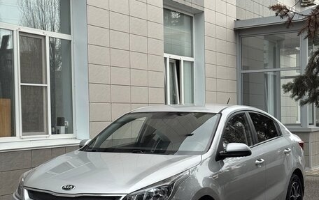 KIA Rio IV, 2017 год, 1 350 000 рублей, 3 фотография