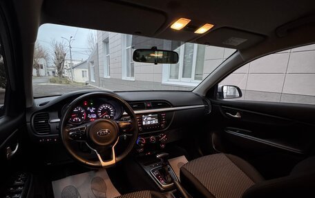 KIA Rio IV, 2017 год, 1 350 000 рублей, 15 фотография