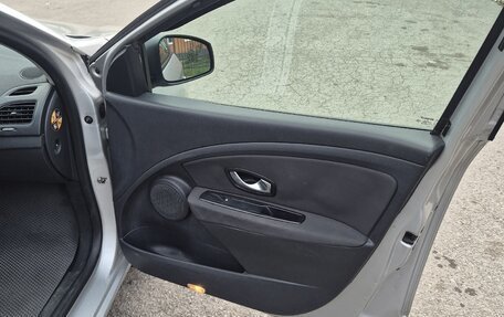 Renault Fluence I, 2011 год, 500 000 рублей, 11 фотография