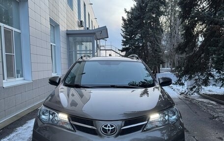 Toyota RAV4, 2014 год, 2 290 000 рублей, 1 фотография
