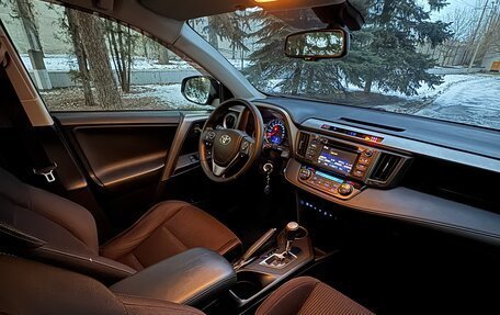 Toyota RAV4, 2014 год, 2 290 000 рублей, 15 фотография