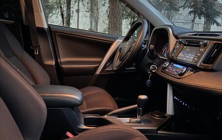 Toyota RAV4, 2014 год, 2 290 000 рублей, 10 фотография