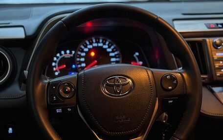 Toyota RAV4, 2014 год, 2 290 000 рублей, 18 фотография
