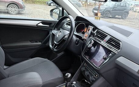 Volkswagen Tiguan II, 2020 год, 2 130 000 рублей, 3 фотография