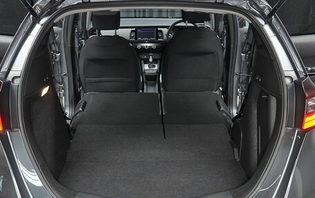 Honda Fit, 2020 год, 1 750 000 рублей, 21 фотография