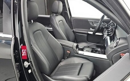 Mercedes-Benz GLB, 2023 год, 3 150 000 рублей, 9 фотография