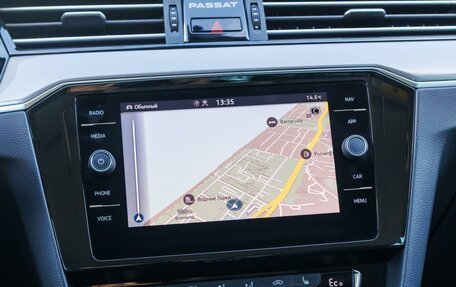 Volkswagen Passat B8 рестайлинг, 2020 год, 2 299 000 рублей, 20 фотография