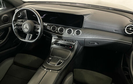 Mercedes-Benz E-Класс, 2021 год, 4 069 000 рублей, 9 фотография