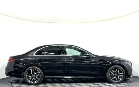 Mercedes-Benz E-Класс, 2021 год, 4 069 000 рублей, 4 фотография