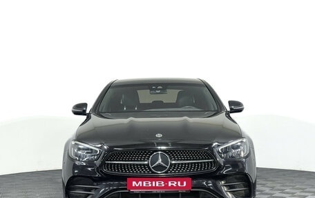 Mercedes-Benz E-Класс, 2021 год, 4 069 000 рублей, 2 фотография