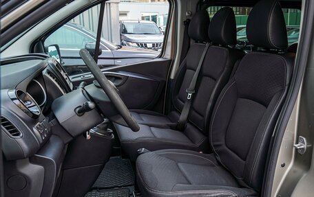 Opel Vivaro B, 2017 год, 2 320 000 рублей, 10 фотография