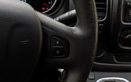 Opel Vivaro B, 2017 год, 2 320 000 рублей, 15 фотография