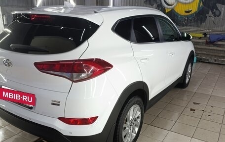 Hyundai Tucson III, 2017 год, 1 735 000 рублей, 4 фотография
