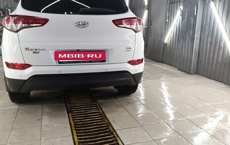 Hyundai Tucson III, 2017 год, 1 735 000 рублей, 3 фотография