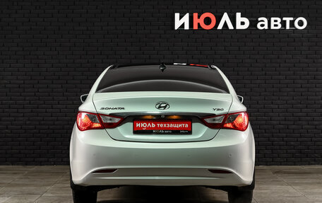 Hyundai Sonata VI, 2011 год, 990 000 рублей, 5 фотография