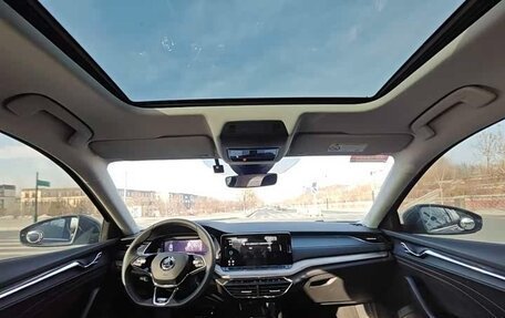 Skoda Octavia IV, 2021 год, 1 990 000 рублей, 10 фотография