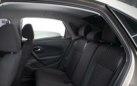 Volkswagen Polo VI (EU Market), 2018 год, 1 040 000 рублей, 9 фотография