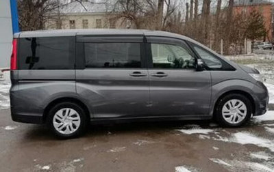 Honda Stepwgn IV, 2017 год, 1 950 000 рублей, 1 фотография