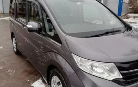 Honda Stepwgn IV, 2017 год, 1 950 000 рублей, 10 фотография