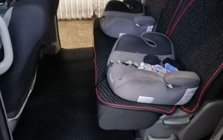 Honda Stepwgn IV, 2017 год, 1 950 000 рублей, 3 фотография