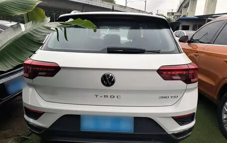 Volkswagen T-Roc I, 2021 год, 1 327 000 рублей, 6 фотография