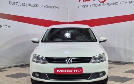 Volkswagen Jetta VI, 2012 год, 1 230 000 рублей, 2 фотография