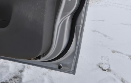 Mazda MPV II, 2001 год, 420 000 рублей, 21 фотография