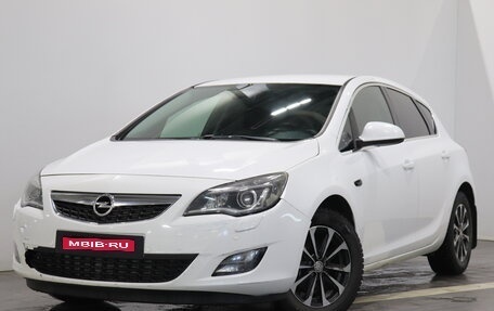 Opel Astra J, 2011 год, 673 000 рублей, 1 фотография