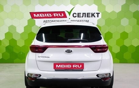 KIA Sportage IV рестайлинг, 2019 год, 2 550 000 рублей, 4 фотография