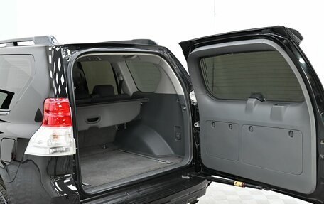 Toyota Land Cruiser Prado 150 рестайлинг 2, 2012 год, 2 749 000 рублей, 18 фотография