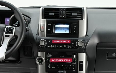 Toyota Land Cruiser Prado 150 рестайлинг 2, 2012 год, 2 749 000 рублей, 15 фотография