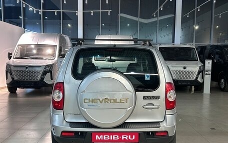 Chevrolet Niva I рестайлинг, 2012 год, 469 000 рублей, 5 фотография