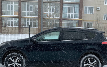 Toyota RAV4, 2018 год, 2 320 000 рублей, 4 фотография