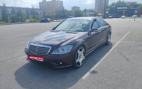 Mercedes-Benz S-Класс, 2006 год, 800 000 рублей, 2 фотография
