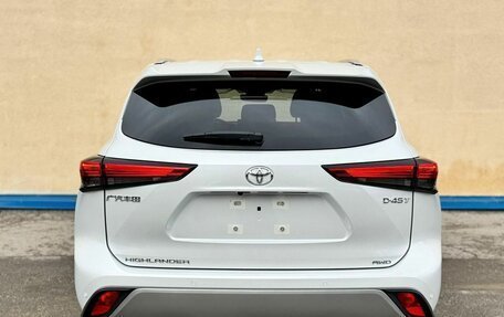 Toyota Highlander, 2025 год, 6 650 000 рублей, 4 фотография