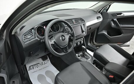 Volkswagen Tiguan II, 2017 год, 1 775 000 рублей, 11 фотография