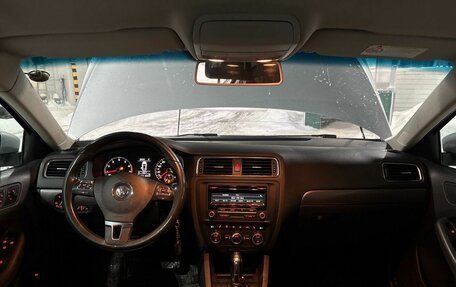 Volkswagen Jetta VI, 2012 год, 875 000 рублей, 5 фотография