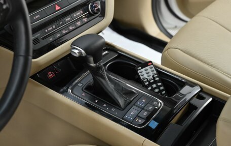 KIA Carnival III, 2018 год, 2 225 000 рублей, 20 фотография