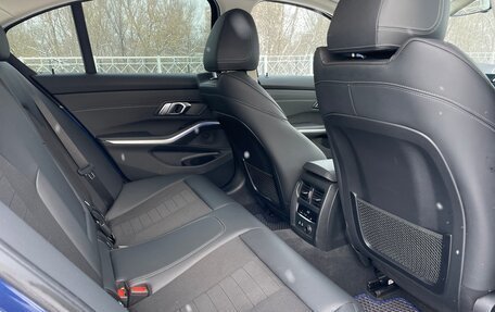 BMW 3 серия, 2020 год, 3 100 000 рублей, 20 фотография