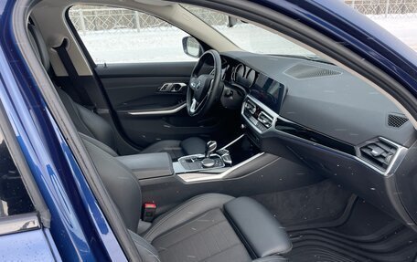 BMW 3 серия, 2020 год, 3 100 000 рублей, 21 фотография