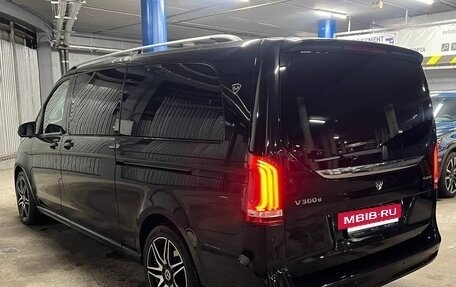 Mercedes-Benz V-Класс, 2022 год, 8 499 000 рублей, 5 фотография