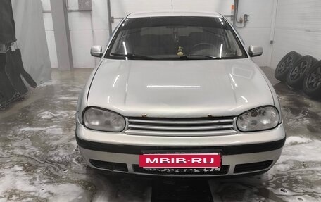Volkswagen Golf IV, 1997 год, 220 000 рублей, 2 фотография