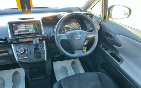 Toyota Wish II, 2010 год, 1 279 000 рублей, 18 фотография